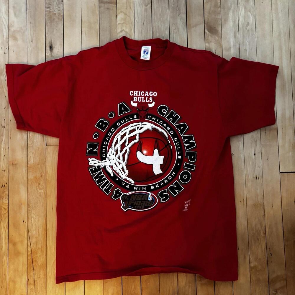 1996 Chicago Bulls 4 Time Champions T-Shirt  Rodman